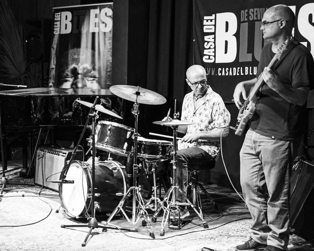 images/material_propio/Festival%20de%20Blues%20de%20Tomares/2026/Santos_Puertas/Stefano_y_Selu.jpg