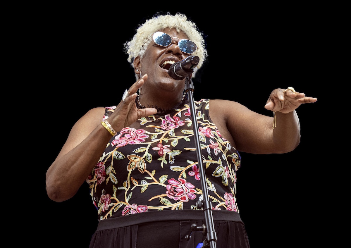 images/material_propio/Festival%20de%20Blues%20de%20Tomares/2026/TiaCarroll/tiacarroll9.jpg
